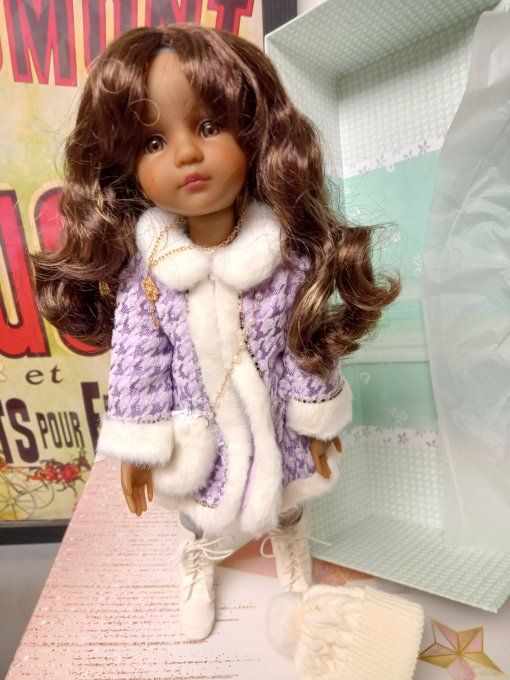 Poupee ruby red grace