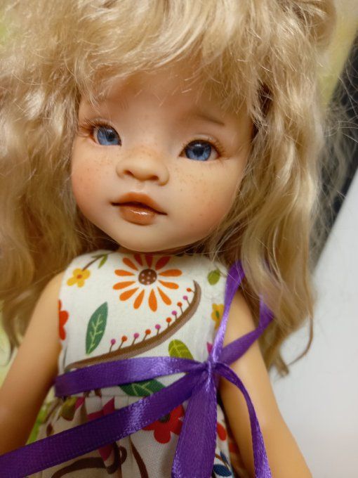 Superbe poupée  paola reina customise 