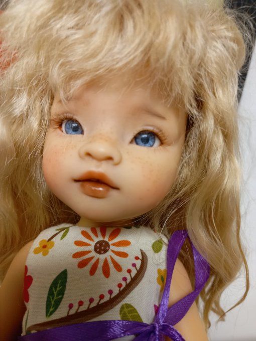 Superbe poupée  paola reina customise 