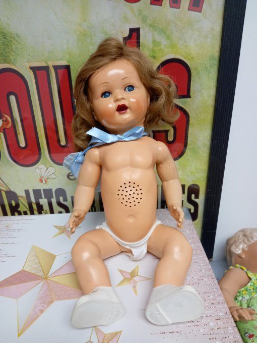 Superbe  poupée raynal 