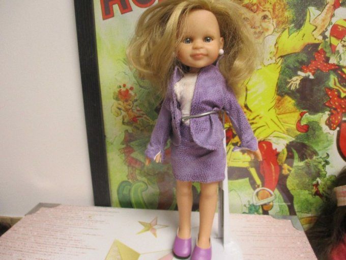 Poupee paola reina