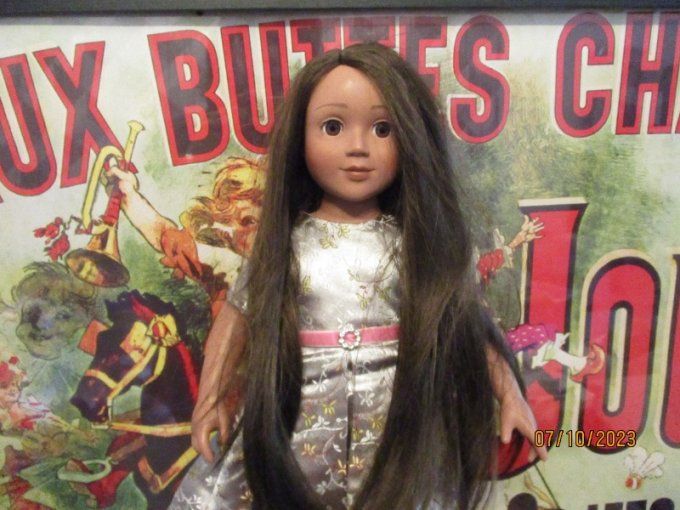 Superbe poupee carpatina