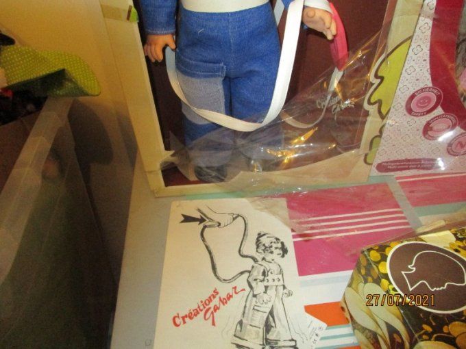 Poupee gabbar pepsi