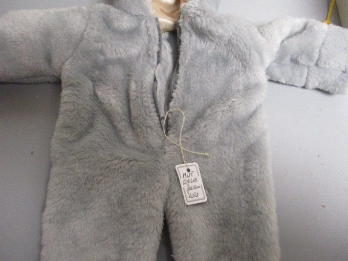 Tenue emilie fevrier 2021