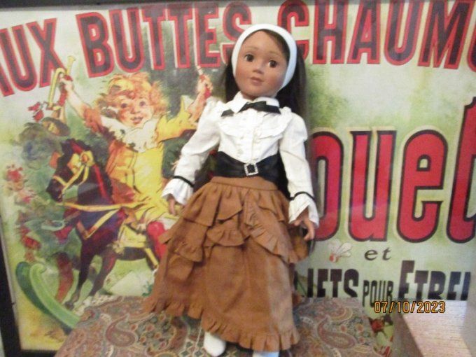 Superbe poupee carpatina