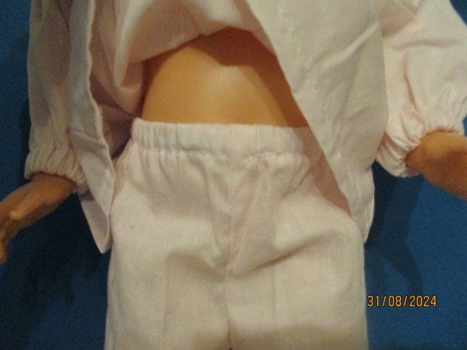 Tenue marie francoise septembre 76