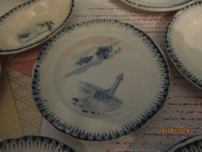 Superbe dinette ancienne bord de mer en faience