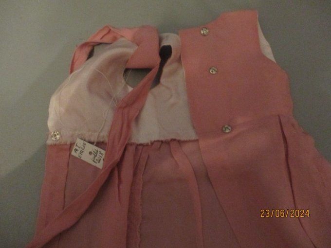 Tenue emilie juillet 2018