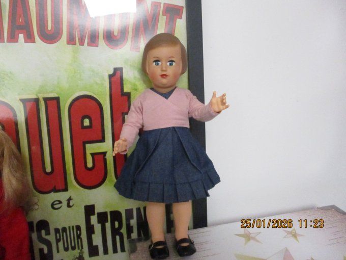 Tenue rosa pour francoise ou marie francoise