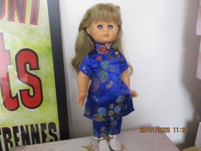 TENUE asiatique pour emilie