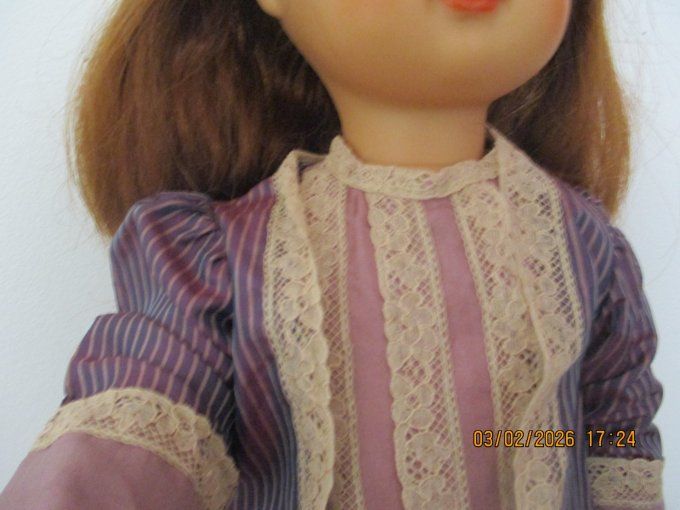 ENSEMBLE EN SOIE DE POUPEE