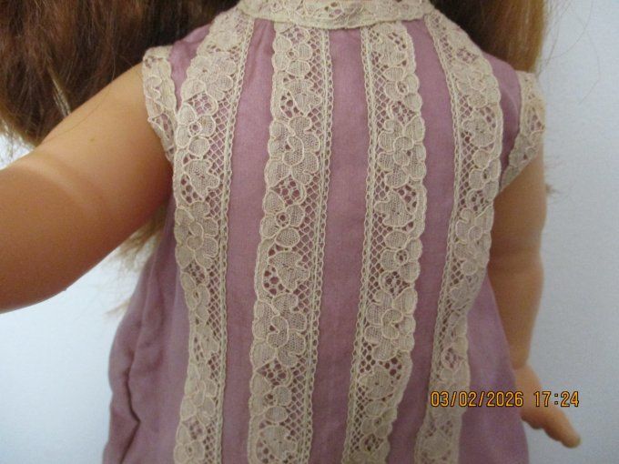 ENSEMBLE EN SOIE DE POUPEE