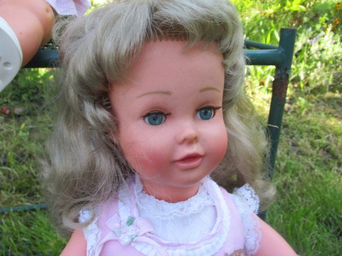 JOLIE POUPEE RAYNAL
