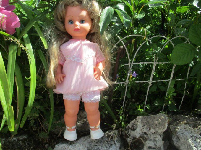 JOLIE POUPEE BELLA VINTAGE