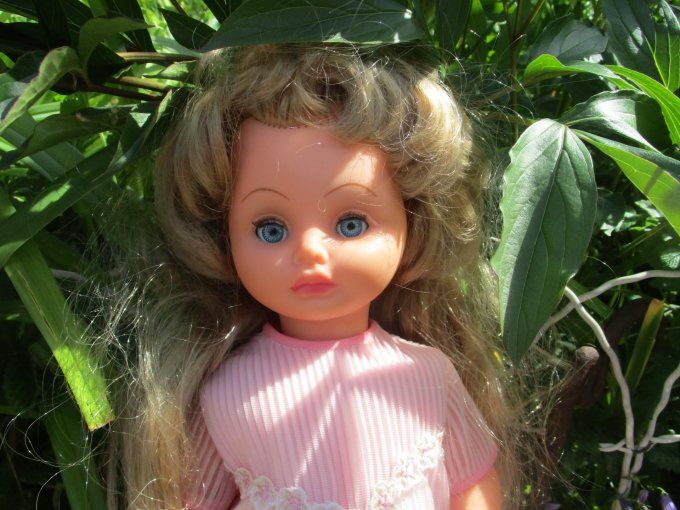 JOLIE POUPEE BELLA VINTAGE