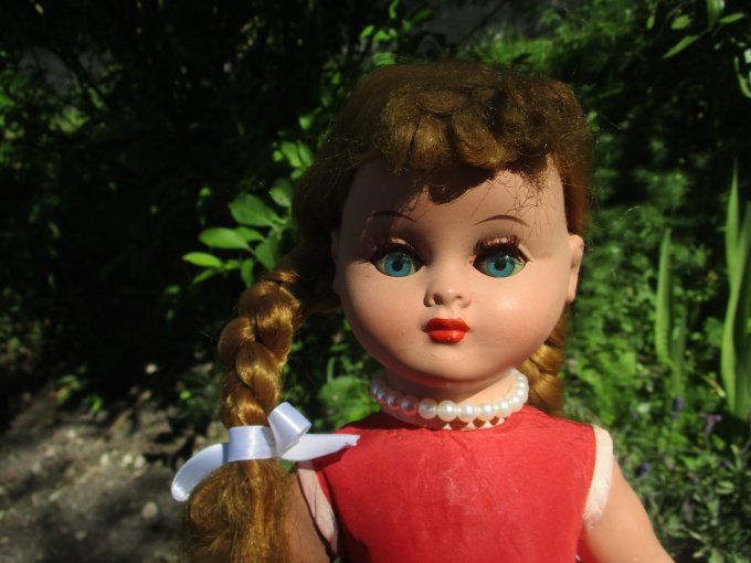 jolie poupee bella rodhoid