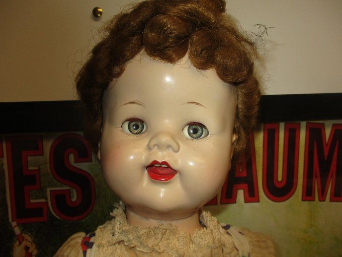JOLIE POUPEE IDEAL TOY