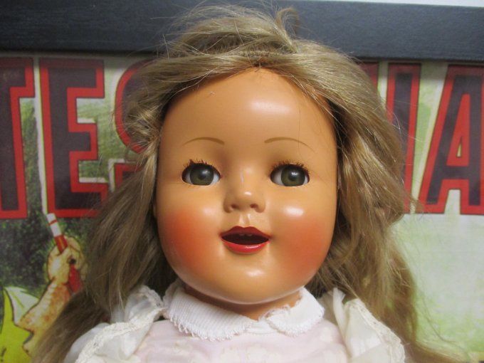 SUPERBE POUPEE RAYNAL RODHOID