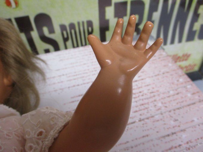 SUPERBE POUPEE RAYNAL 