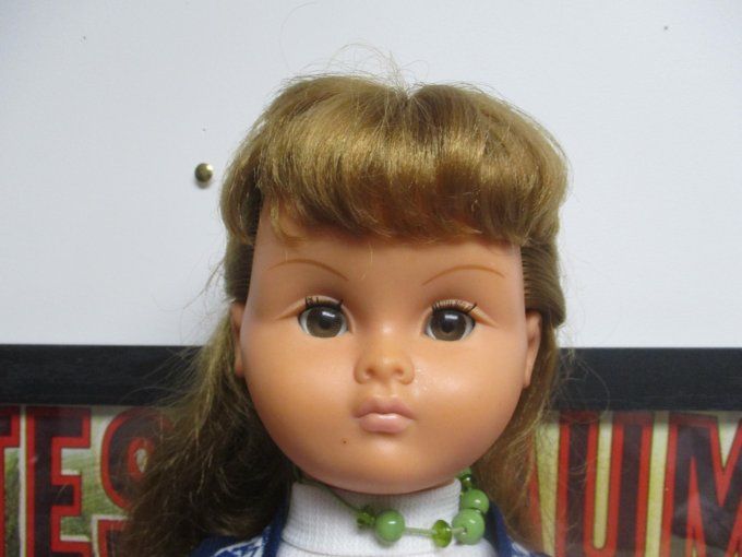Jolie poupee bella