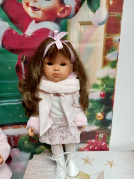 Jolie poupée  antonio  juan