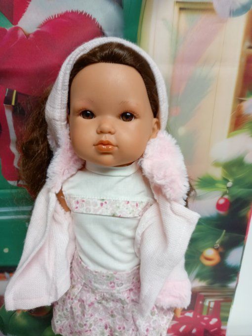 Jolie poupée  antonio  juan