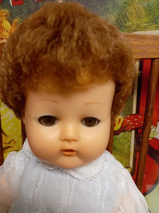 Jolie poupée raynal 