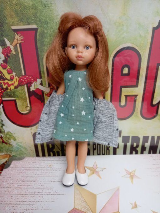 Jolie poupée  paola reina