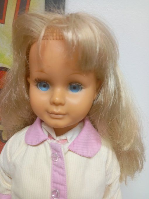 Poupee  bella 