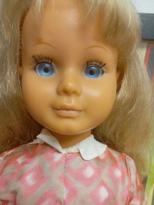 Poupee  bella 
