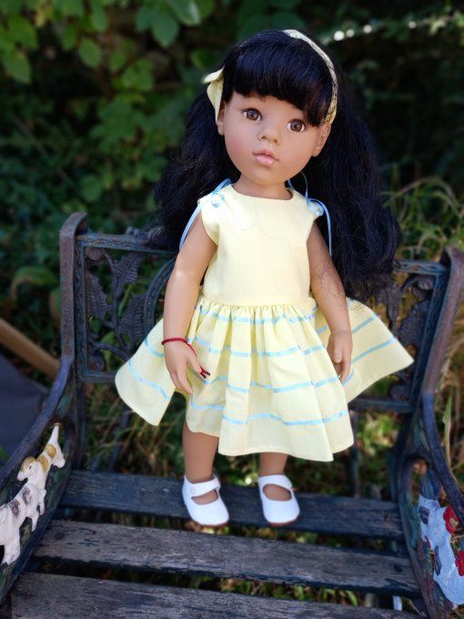 Jolie poupée gotz  asiatique 