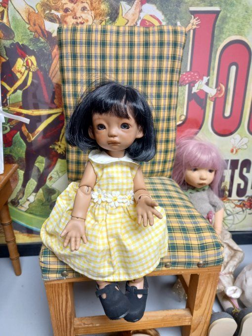 Mignonne  poupée bjd