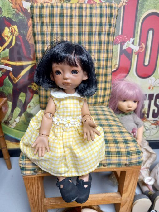 Mignonne  poupée bjd