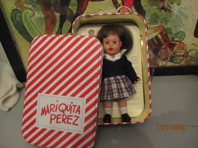 Poupee mini mariquita perez