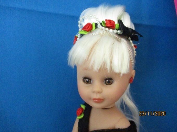 Jolie poupee kikas