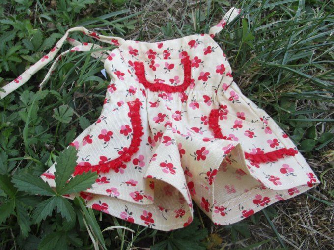 TENUE  EMILIE
