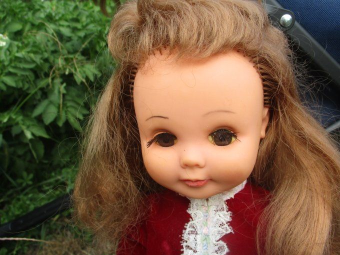 jolie poupee 