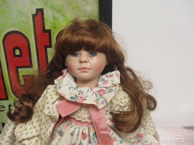 superbe poupee corolle