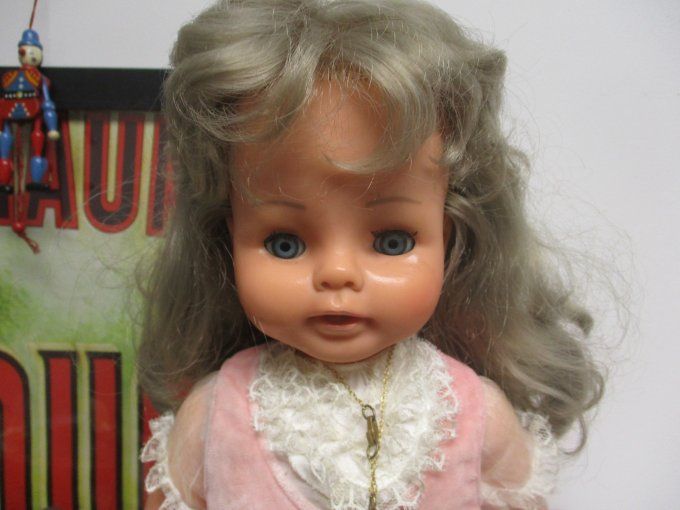 jolie poupee raynal