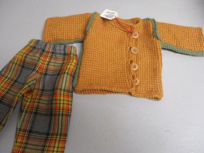 tenue jean michel ou marie francoise aout  81