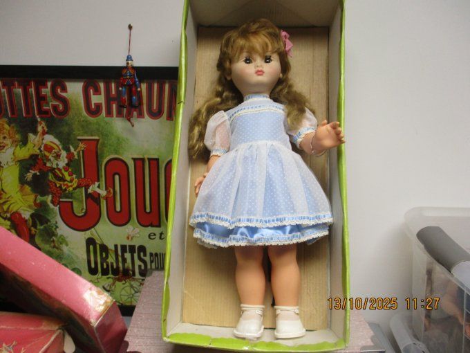superbe poupee bella nina