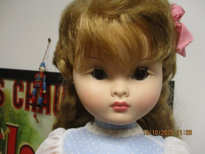 superbe poupee bella nina