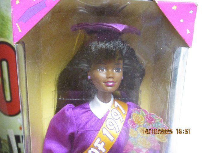 barbie black unniversite