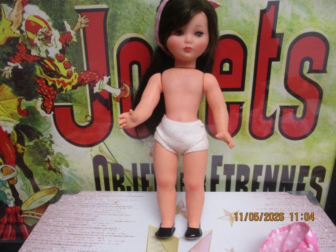jolie poupee furga