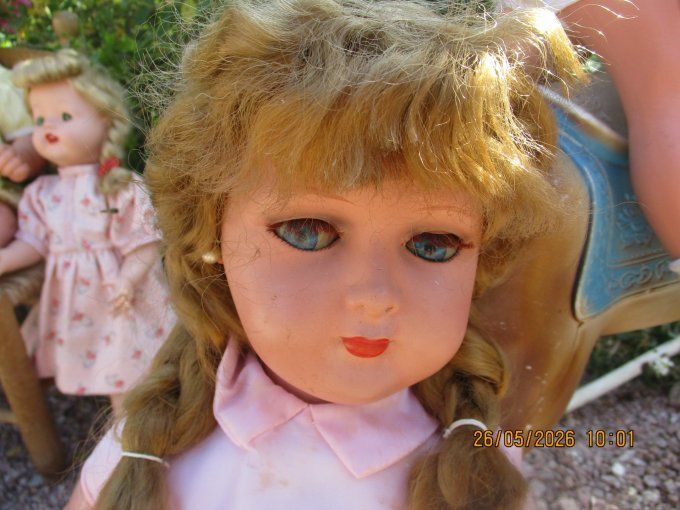 jolie poupee bella