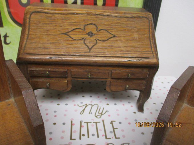 ensemble mobilier ancien