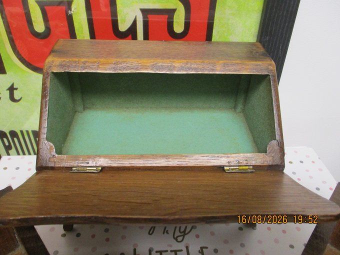 ensemble mobilier ancien