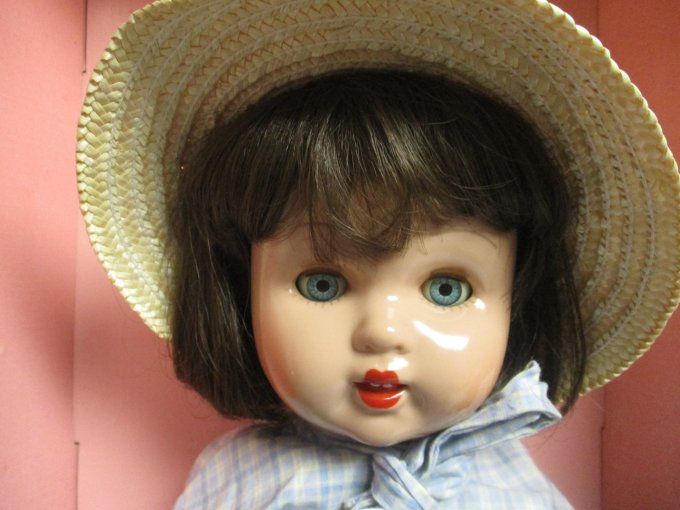 SUPERBE POUPEE MARIQUITA PEREZ