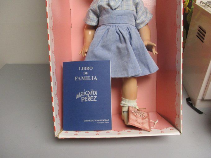 SUPERBE POUPEE MARIQUITA PEREZ