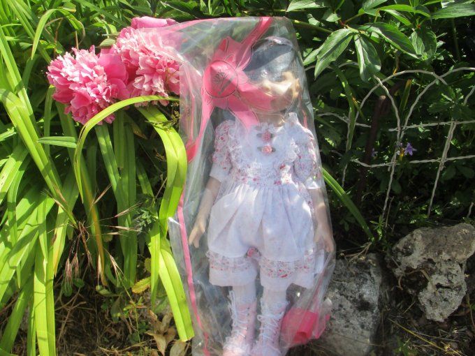 JOLIE POUPEE NPK